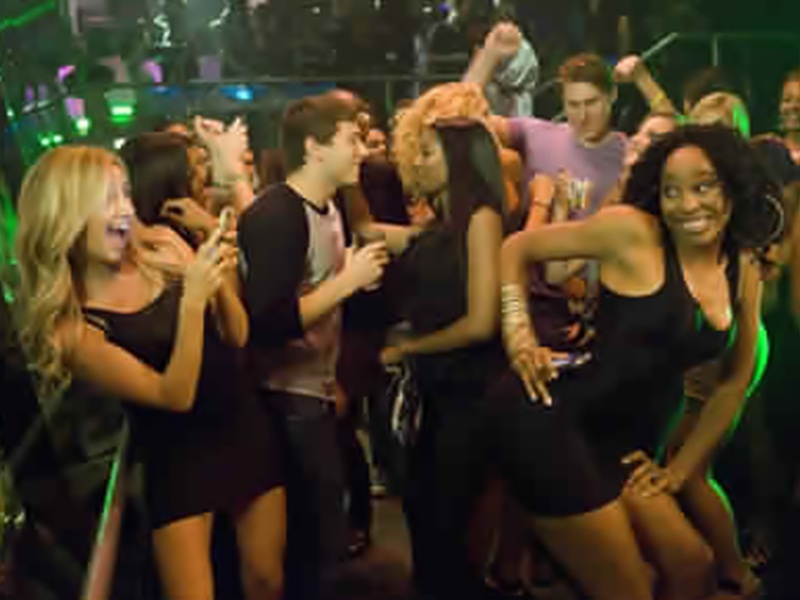 "Scary Movie 5"... أشهر أفلام الرعب في صيغة مضحكة